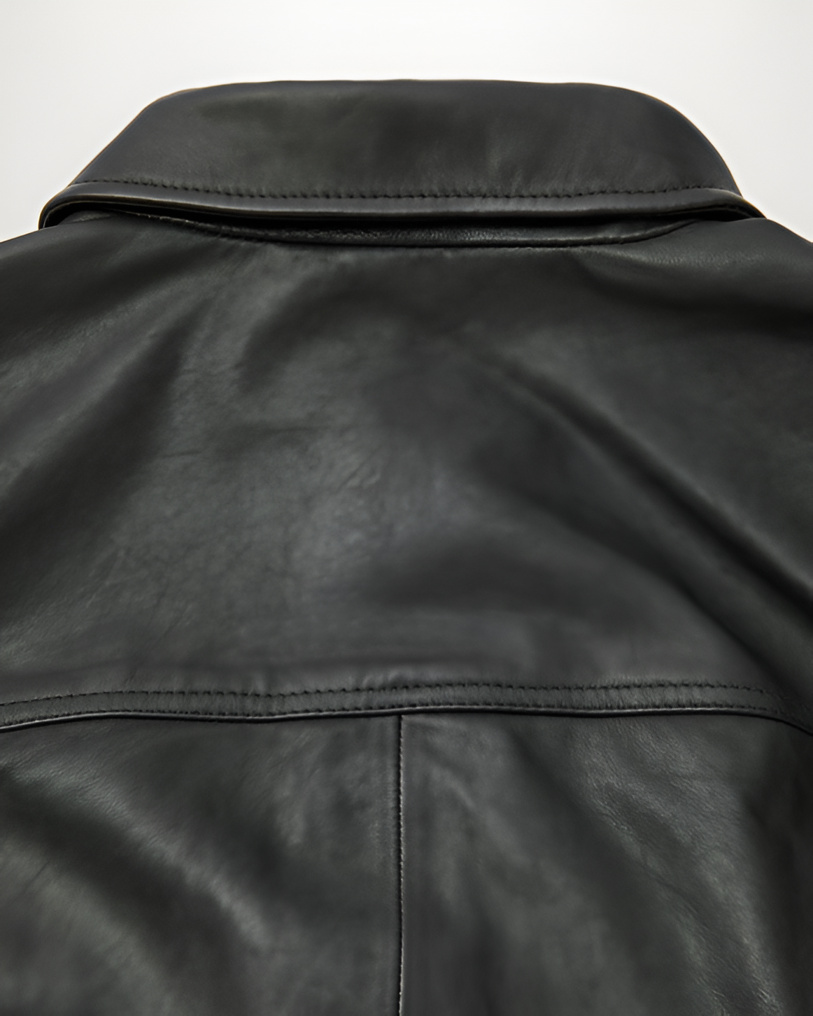 MookieBettsblackleatherjacket